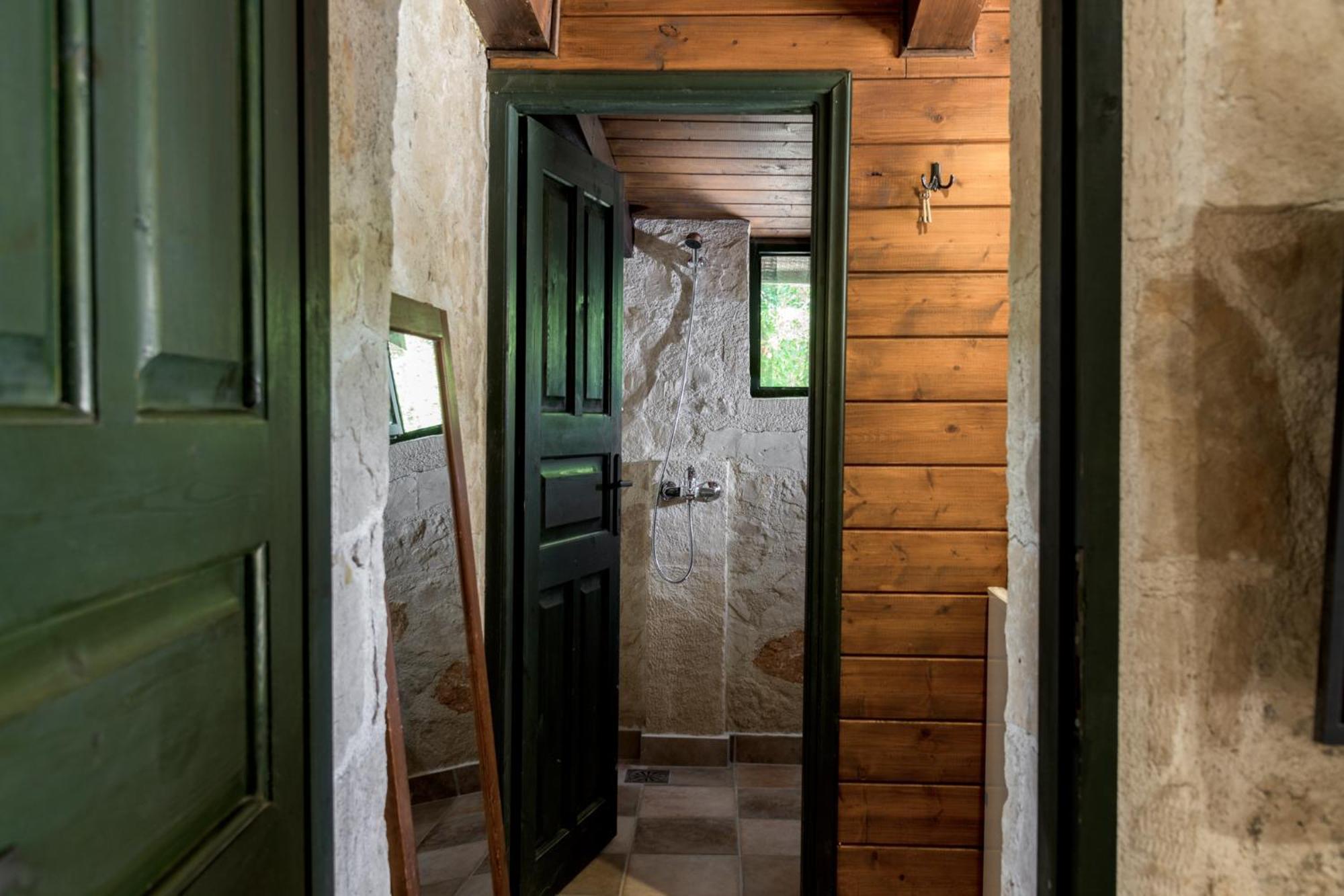 Orama Stone Apartments - Authentic Hospitality In A Historical Location, By Zantewize Pokój zdjęcie