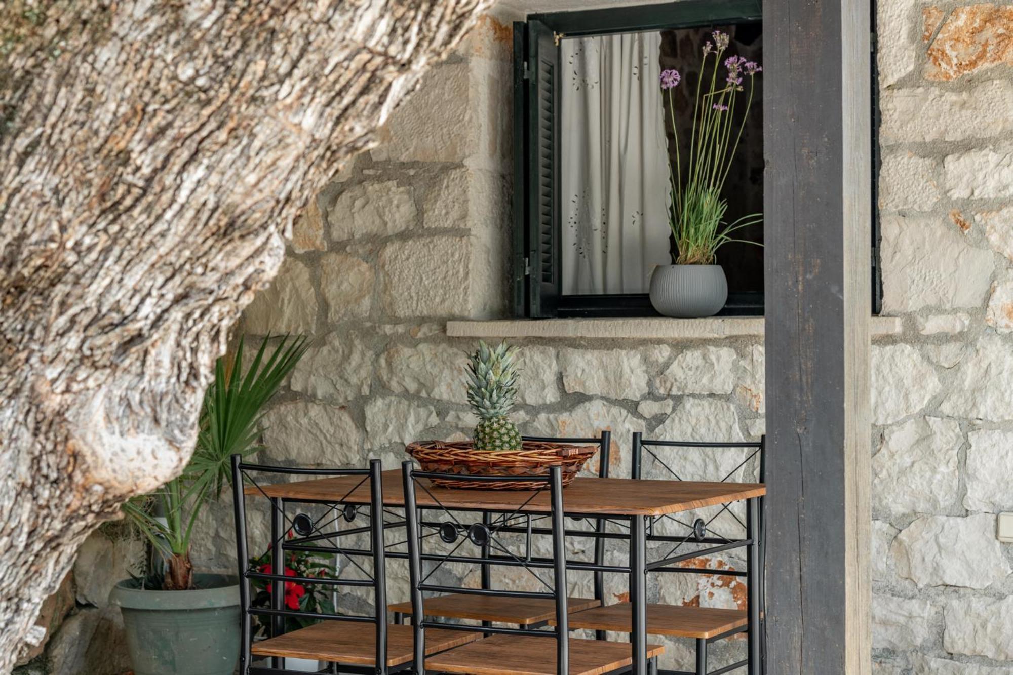 Orama Stone Apartments - Authentic Hospitality In A Historical Location, By Zantewize Zewnętrze zdjęcie