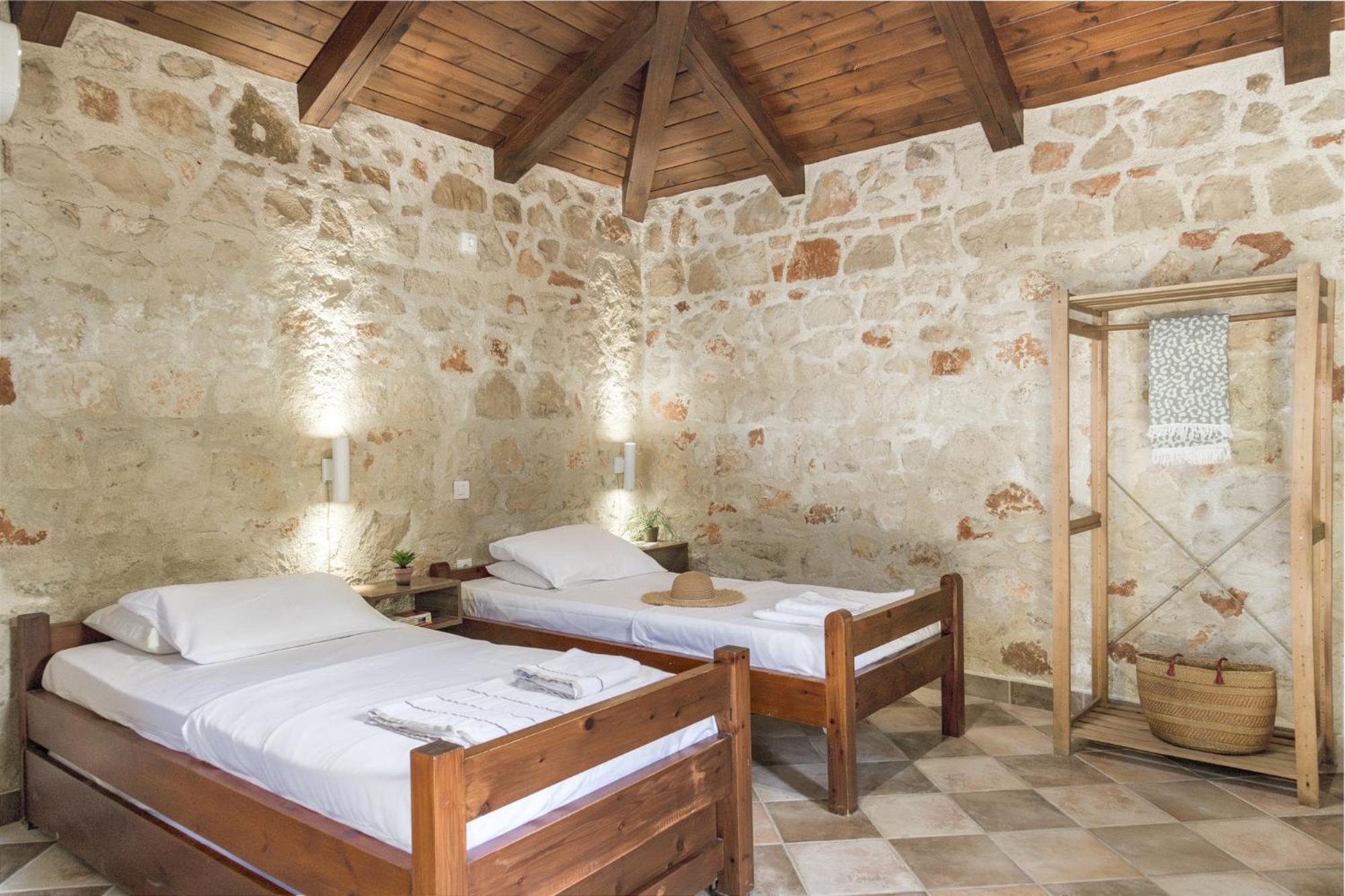 Orama Stone Apartments - Authentic Hospitality In A Historical Location, By Zantewize Pokój zdjęcie